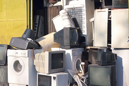 The skip hire process from booking to waste disposal in Kings Cross